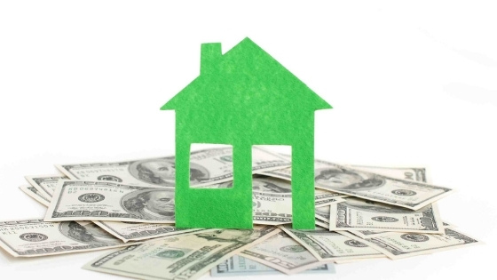 Helping the environment doesn't have to be costly, especially in your home. Follow these eco-tips to help keep costs down.